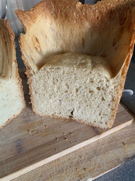 What happens if you put too much sugar in yeast bread?