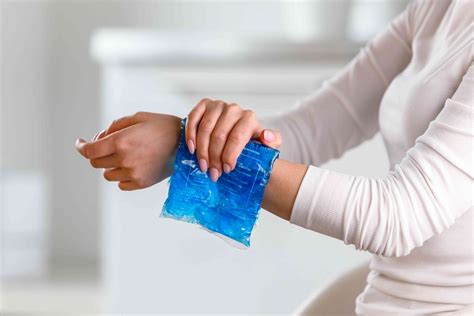 What happens if you use an ice pack for too long?