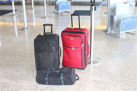 What happens to checked luggage if I miss connecting flight?