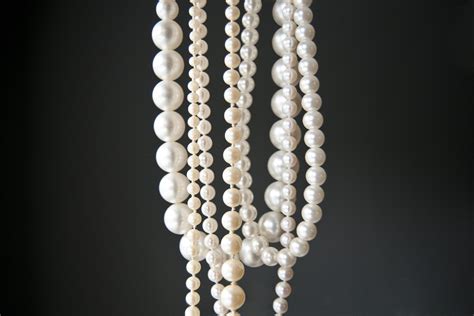 What happens to pearls if not worn?