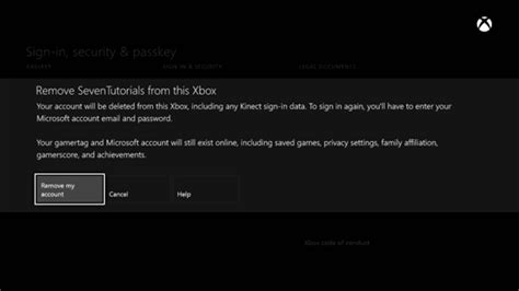 What happens when you remove an Xbox account from a family?