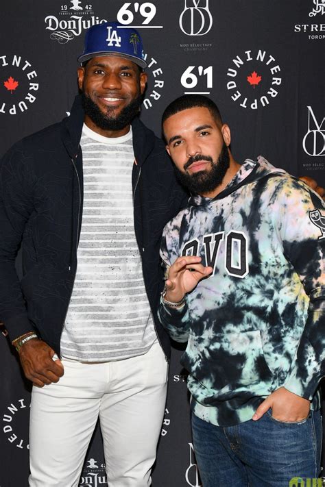 What is Drake's height?