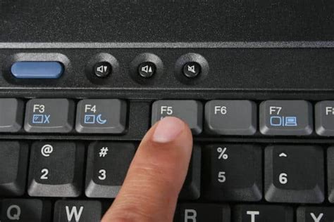 What is F6 key?