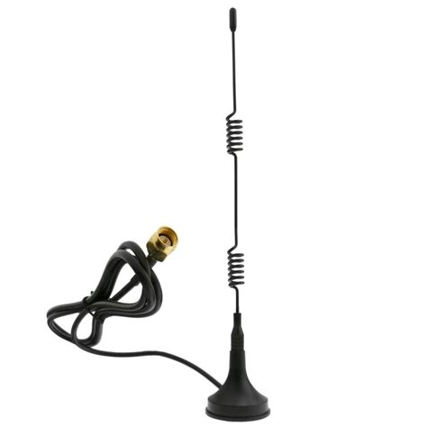 What is a 5 dBi antenna?