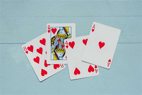 What is a 6 player game of hearts?