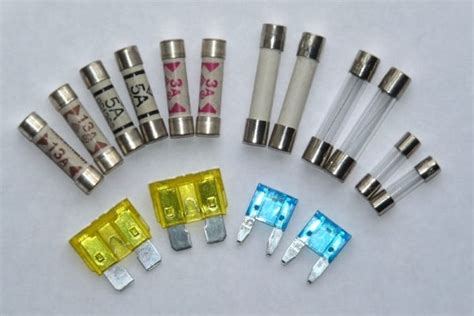 What is a 7.5 fuse used for?