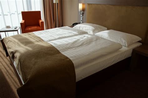 What is a double bed in Europe?