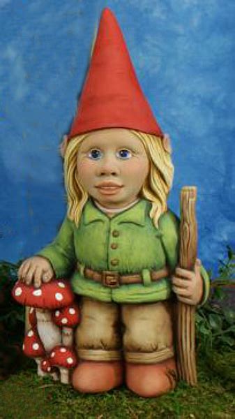 What is a female gnome called?