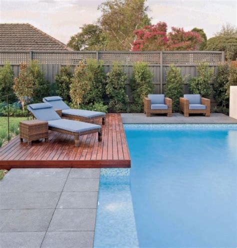 What is a floating pool deck?