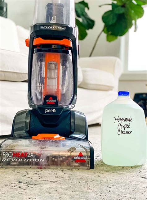 What is a substitute for carpet cleaner?