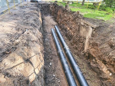 What is a trenchless method of replacing buried pipelines?