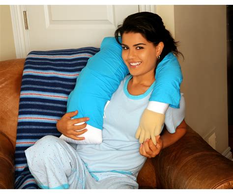 What is boyfriend pillow?