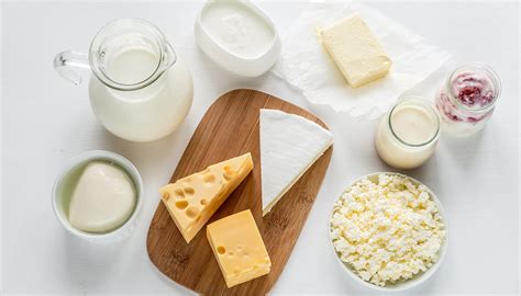 What is diacetyl in dairy products?