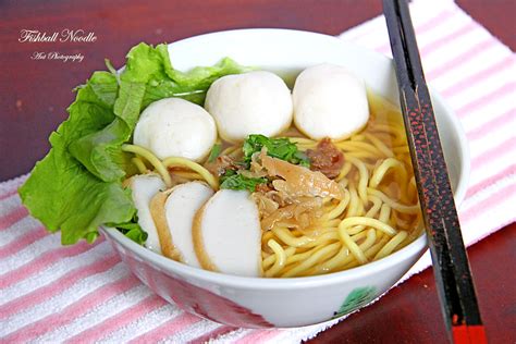 What is fishball noodles?