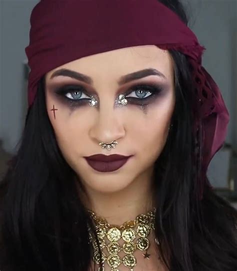 What is pirate makeup?