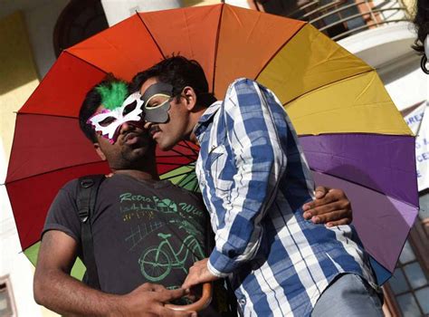 What is the Hindi word of gay in English?