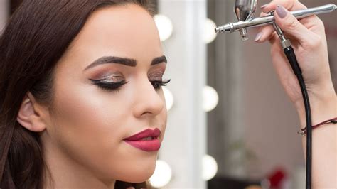 What is the advantage of airbrush makeup?