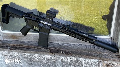 What is the advantage of an AR-15?