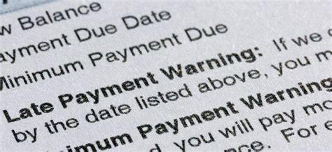 What is the average finance charge for late payments?