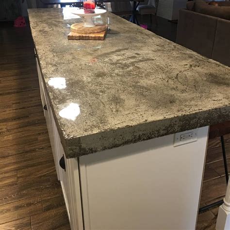 What is the best color for concrete countertops?