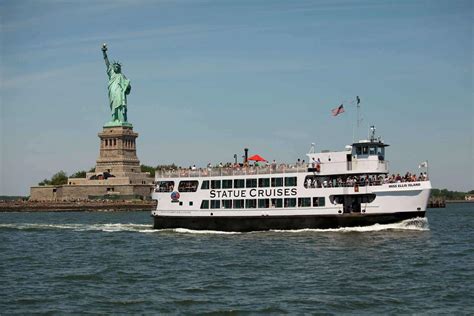 What is the best ferry to see the Statue of Liberty?