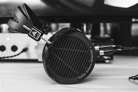 What is the best headphones in the world?