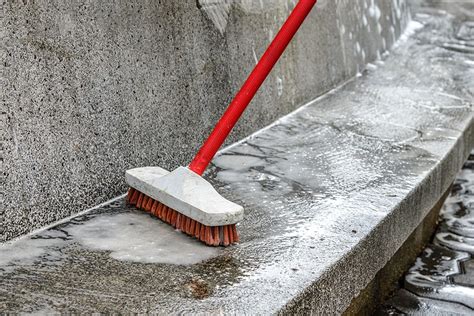 What is the best mop for unsealed concrete floors?