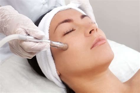 What is the best non-invasive skin tightening procedure?