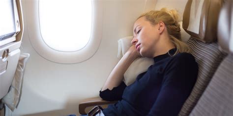 What is the best plane to avoid jet lag?