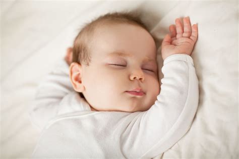 What is the best position for a baby to sleep when congested?