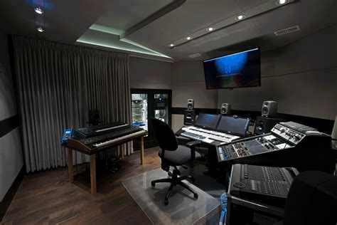 What is the best room for home recording?