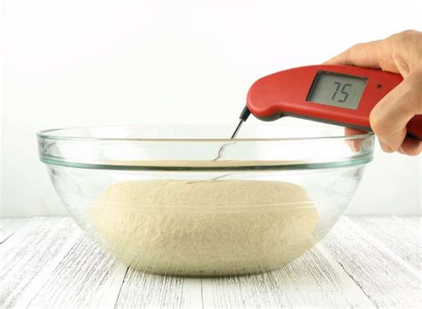 What is the best room temperature for dough to rise?