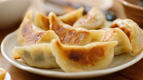 What is the best way to cook dumplings?