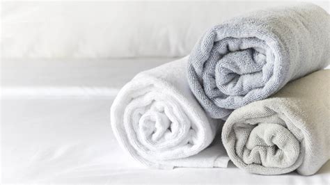 What is the best way to keep towels soft and fluffy?