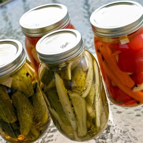 What is the best way to store pickles?