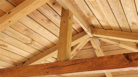 What is the best wood for a roof?