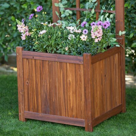 What is the best wood for outdoor planters?