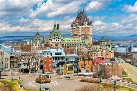 What is the biggest city in Quebec?