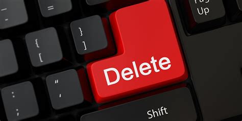 What is the button to delete files?