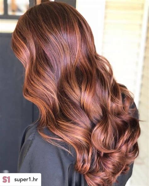 What is the cinnamon hair color?