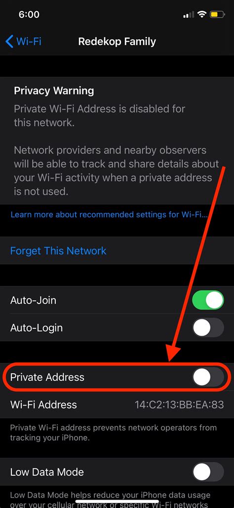 What is the default Wi-Fi setting on a Mac?