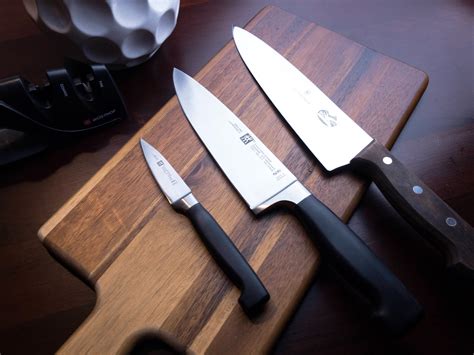 What is the difference between a chef knife and a kitchen knife?