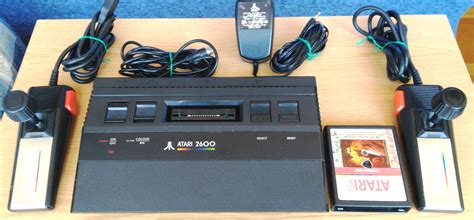 What is the difference between the Atari 2600 and JR?