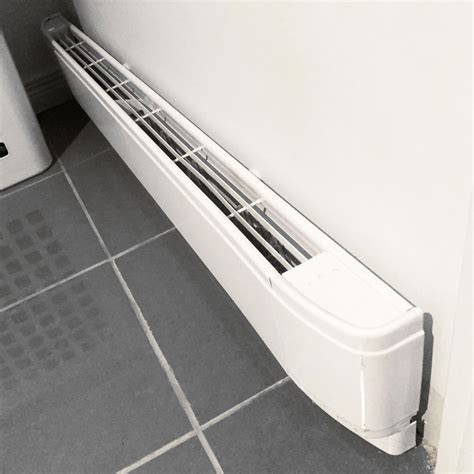 What is the disadvantage of baseboard electric heat?