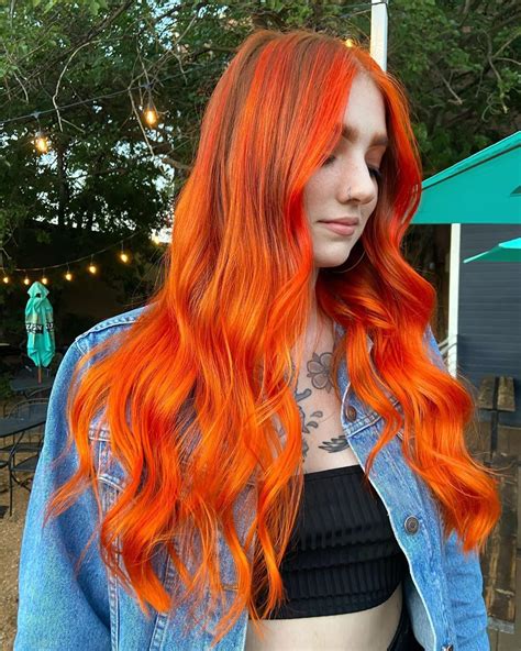 What is the effect of orange in hair?