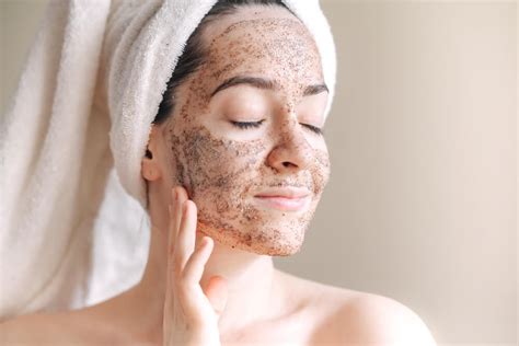 What is the gentlest way to exfoliate your face?