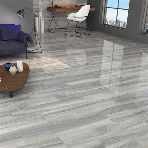 What is the latest flooring trend in 2024?