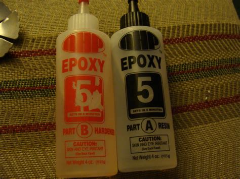 What is the maximum temperature for 5 minute epoxy?