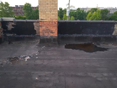 What is the most common defect in flat roof?