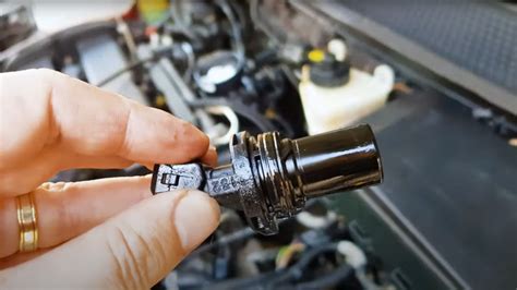 What is the most likely symptom during a camshaft position sensor failure?